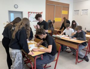 Rovnice trochu jinak – 8.A